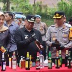 polres garut musnahkan miras